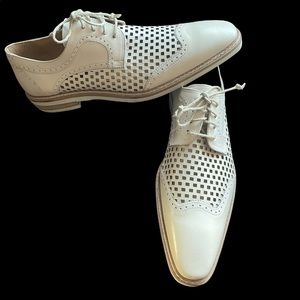 Mezlan Alvarez Perforated Sport Shoe